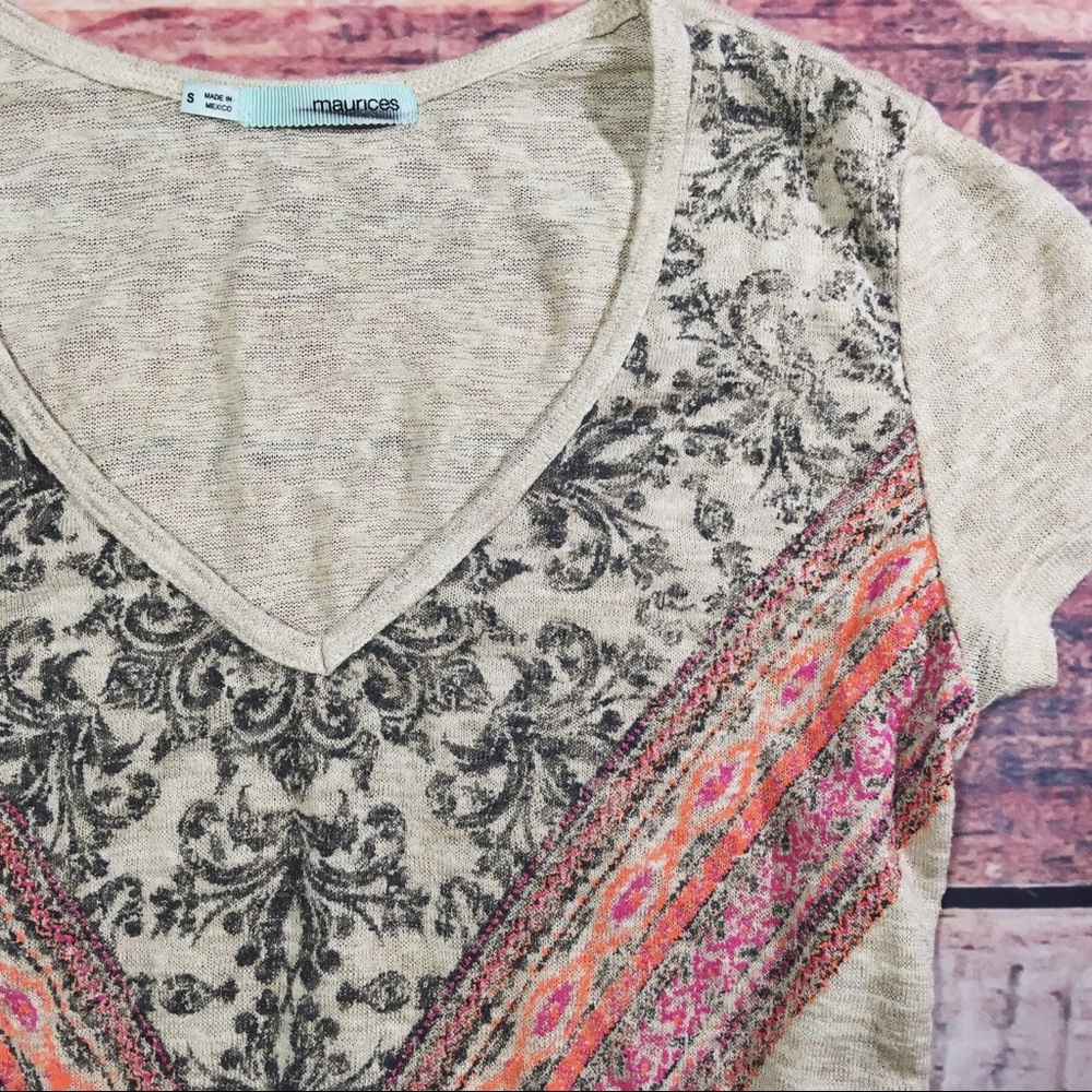🌻SOLD🌻🔮BUNDLE ONLY🔮 Maurice’s Boho V-Neck Top - Picture 3 of 5